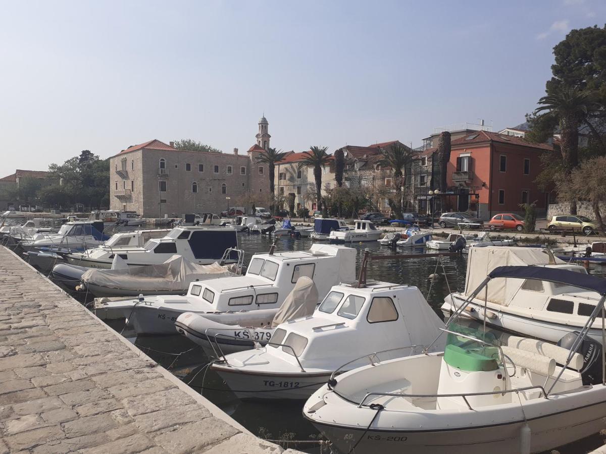Apartman Teklić Kastela Dış mekan fotoğraf