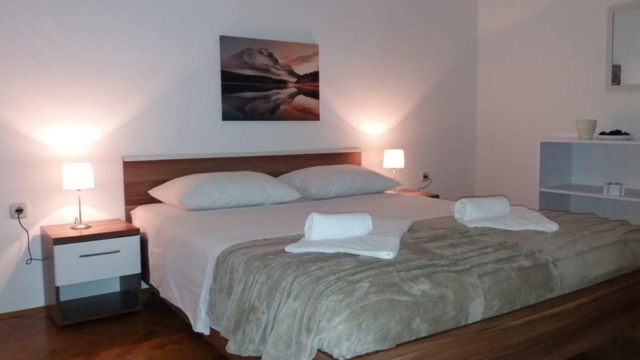 Apartman Teklić Kastela Dış mekan fotoğraf